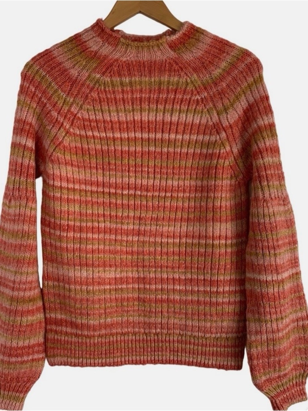 t. la Anthro Drea Raglan Stripe Space
Dye Sweater Top Pullover